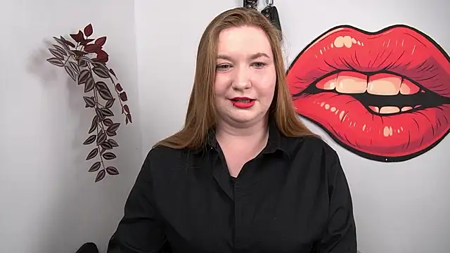 LaraDream online show from February 2026 01:10:01 PM