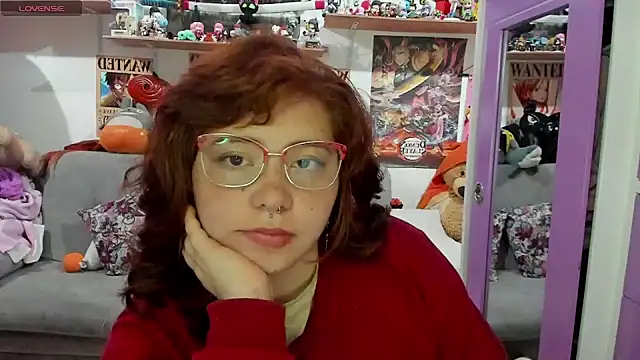 Snapshot of soficammy chatting on December 2024 11:03:02 PM soficammy online show from December 2024 11:03:02 PM