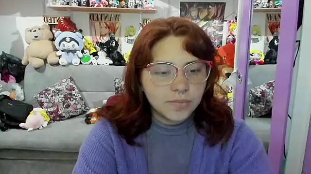 Snapshot of soficammy chatting on January 2025 01:42:01 AM soficammy online show from January 2025 01:42:01 AM
