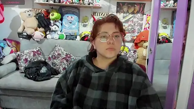 Snapshot of soficammy chatting on January 2025 01:05:02 AM soficammy online show from January 2025 01:05:02 AM