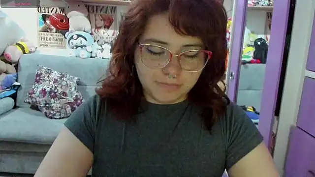 Snapshot of soficammy chatting on February 2025 10:44:02 PM soficammy online show from February 2025 10:44:02 PM
