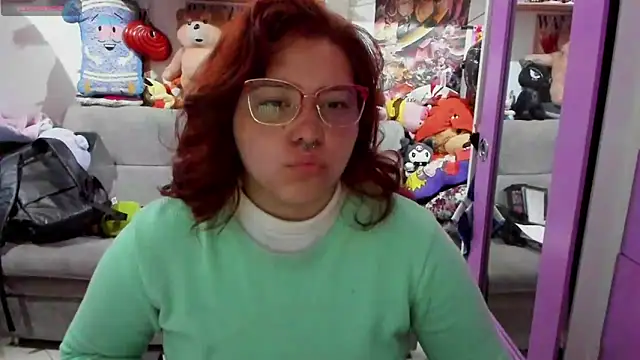 Snapshot of soficammy chatting on March 2025 10:43:02 PM soficammy online show from March 2025 10:43:02 PM