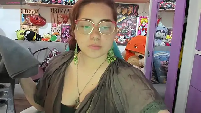Snapshot of soficammy chatting on October 2025 09:46:01 PM soficammy online show from October 2025 09:46:01 PM