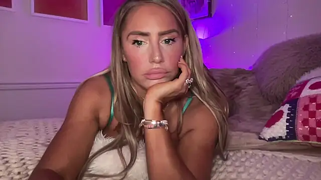 Fitnessbabe69 online show from March 2026 07:36:02 AM