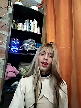 333kristal777 online show from March 2025 12:41:01 AM